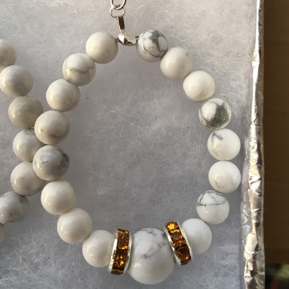 White and Orange Howlite Hoop Earrings - Picture 4 of 8